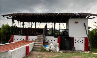 HERMOSA FINCA EN QUIMBAYA