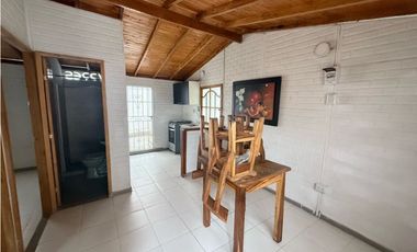 VENDO CASA EN CARTAGO