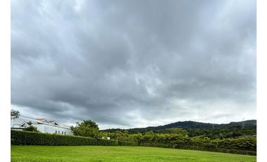 VENTA LOTE CONDOMINIO CASA DE CAMPO VIA VILLAVICENCIO RESTREPO-META