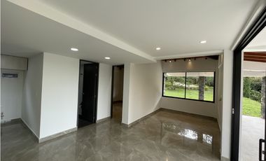 Casa en renta cerca al aeropuerto JMC