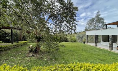 Casa en renta cerca al aeropuerto JMC