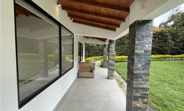 Casa en renta cerca al aeropuerto JMC