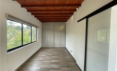 Casa en renta cerca al aeropuerto JMC