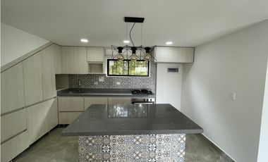 Casa en renta cerca al aeropuerto JMC