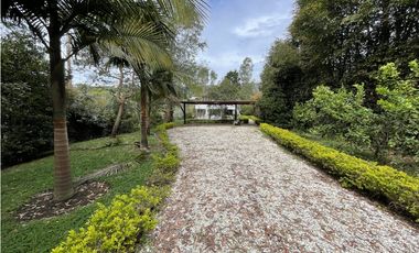 Casa en renta cerca al aeropuerto JMC