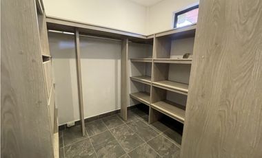 Casa en renta cerca al aeropuerto JMC