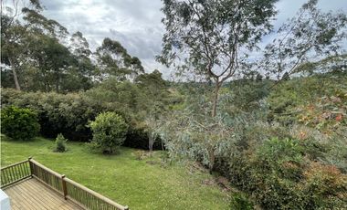 Casa en renta cerca al aeropuerto JMC