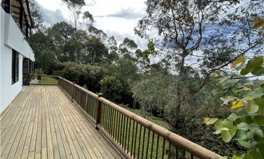Casa en renta cerca al aeropuerto JMC
