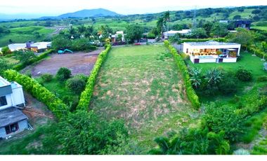 Terreno en La Carmelita con 1.962 m2. Cerritos. Pereira - Colombia.