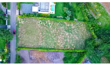 Terreno en La Carmelita con 1.962 m2. Cerritos. Pereira - Colombia.