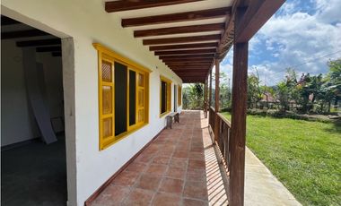 VENDO HERMOSA FINCA EN FILANDIA