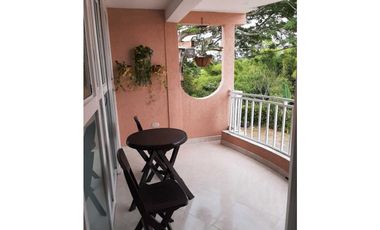 VENDO CASA CON GARAJE