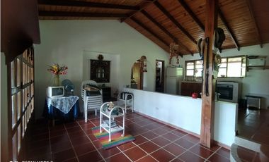 VENDO FINCA EN SAN FRANCISCO CUNDINAMARCA, 3600 M2
