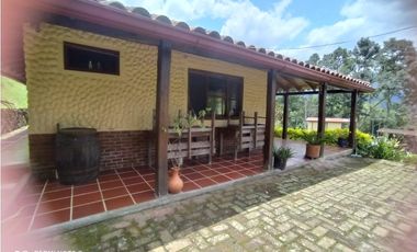 VENDO FINCA EN SAN FRANCISCO CUNDINAMARCA, 3600 M2