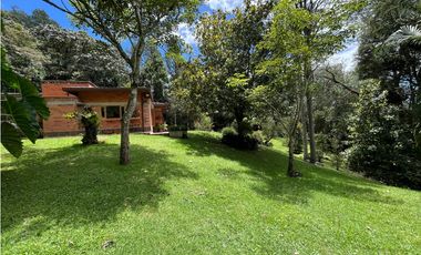 Venta de Casa Campestre en Parcelación Via Llanogrande - Retiro