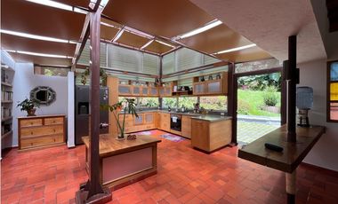 Venta de Casa Campestre en Parcelación Via Llanogrande - Retiro