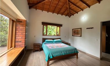 Venta de Casa Campestre en Parcelación Via Llanogrande - Retiro