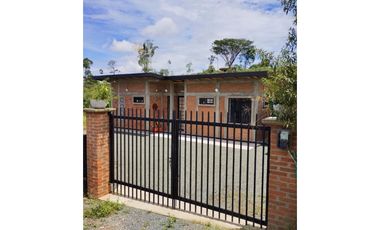 VENDO CASA CAMPESTRE