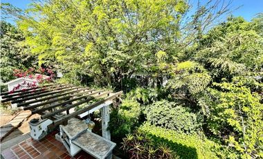 Venta de casa con salida al mar en santa Marta