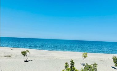 Venta de casa con salida al mar en santa Marta