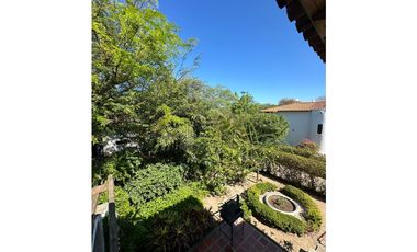 Venta de casa con salida al mar en santa Marta