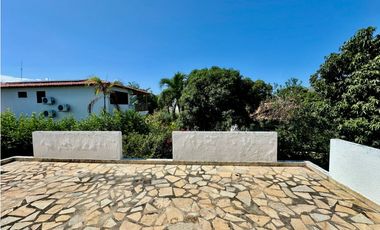 Venta de casa con salida al mar en santa Marta