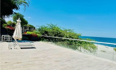 Venta de casa con salida al mar en santa Marta