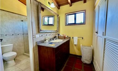 Venta de casa con salida al mar en santa Marta