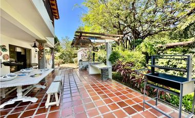 Venta de casa con salida al mar en santa Marta