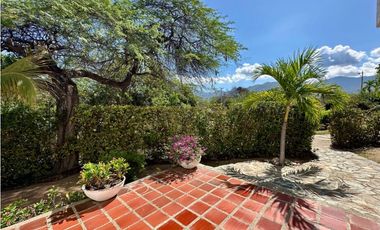 Venta de casa con salida al mar en santa Marta