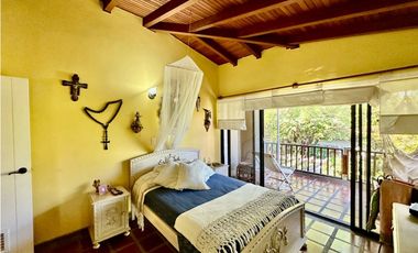 Venta de casa con salida al mar en santa Marta