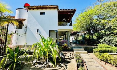 Venta de casa con salida al mar en santa Marta