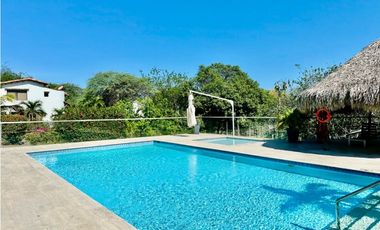 Venta de casa con salida al mar en santa Marta