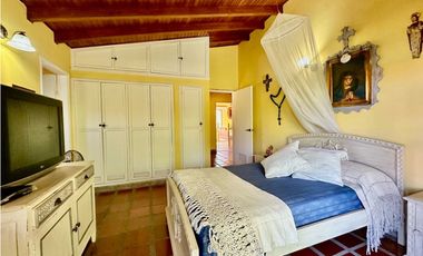 Venta de casa con salida al mar en santa Marta