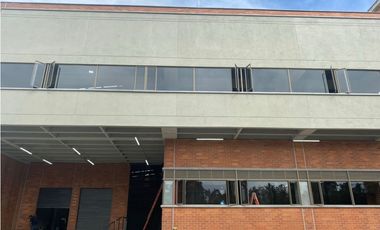 BODEGA PARA ARRIENDO EN LA ESTRELLA EN UNIDAD CERRADA