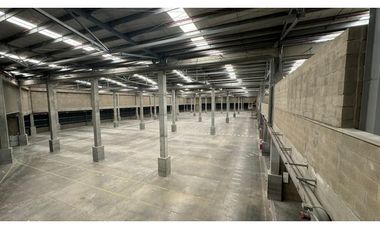 BODEGA PARA ARRIENDO EN LA ESTRELLA EN UNIDAD CERRADA