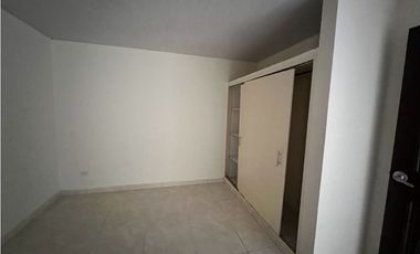 VENDO CASA DE DOS PISOS
