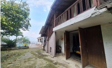 CASA LOTE EN SABANETA, IDEAL PARA CONSTRUIR