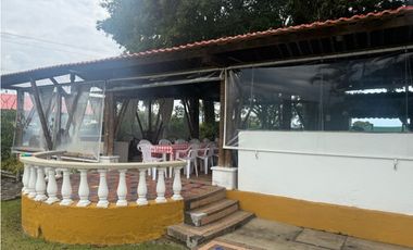 CASA CAMPESTRE CERCA A PEREIRA VENDO