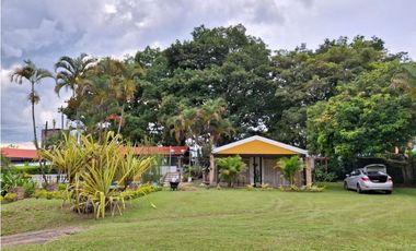 CASA CAMPESTRE CERCA A PEREIRA VENDO