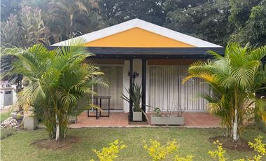 CASA CAMPESTRE CERCA A PEREIRA VENDO