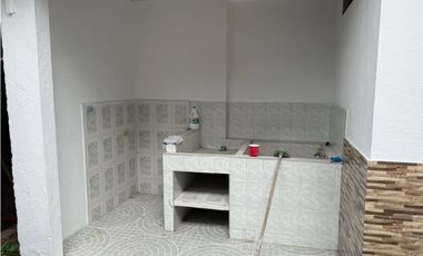 VENDO PROPIEDAD COMERCIAL QUIMBAYA