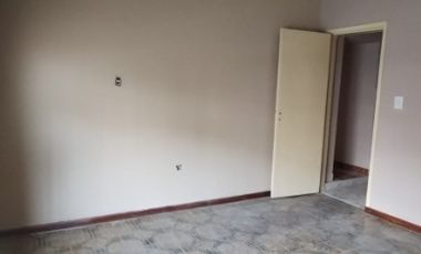 Casa en venta en Ramos Mejia Sur
