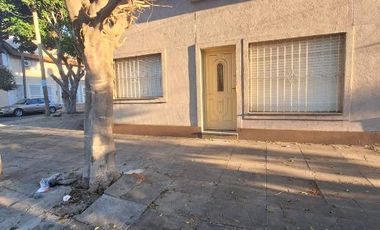 Casa en venta en Ramos Mejia Sur