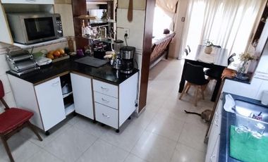 Casa PH en venta en Tapiales