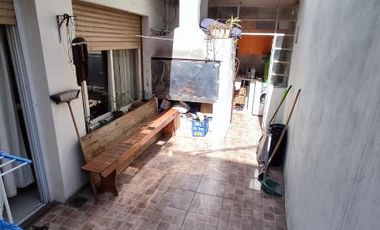 Casa PH en venta en Tapiales