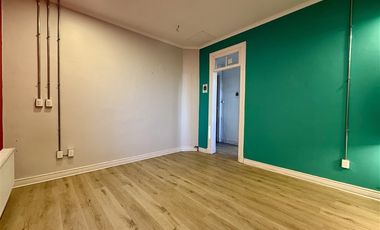 Oficina en Arriendo en Sarmiento 890