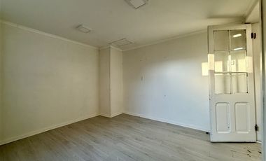 Oficina en Arriendo en Sarmiento 890