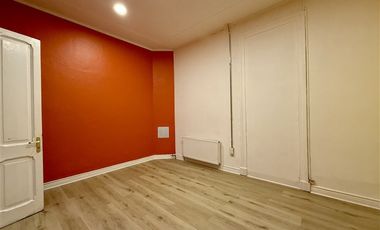 Oficina en Arriendo en Sarmiento 890
