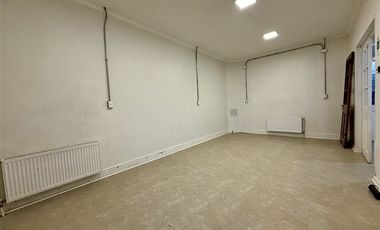 Oficina en Arriendo en Sarmiento 890